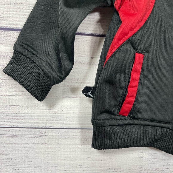 Nike Air Jordan Baby Infant Zip Up Jacket Hoodie Logo Sz 3-6 Months Black Red - Picture 3 of 5
